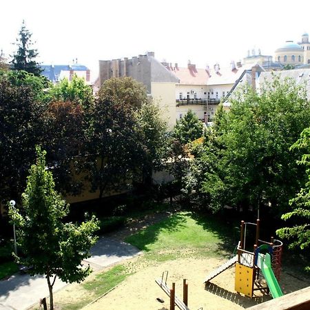 F&M Apartman Eger Exterior photo